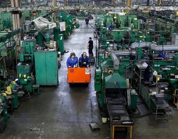 В Минске значительно снизилось производство грузовиков, тракторов и мотоциклов