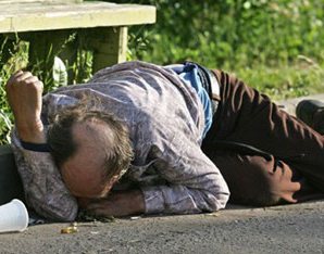 Около 1 миллиона человек в Беларуси злоупотребляют алкоголем