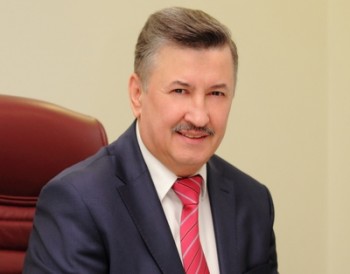 Министр экономики Беларуси назвал условия продажи убыточных сельхозпредприятий