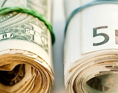 Доллар продолжает неотвратимое движение к курсу в 11 000