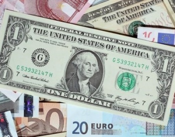 Белорусский рубль начал реабилитироваться, доллар и евро теряют позиции