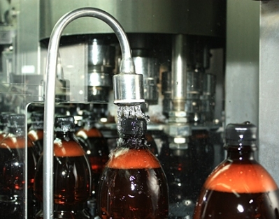 Белорусы по-прежнему предпочитают пить пиво из ПЭТ