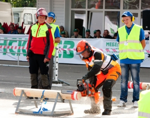 Чествование лесорубов-победителей 