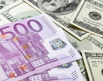 2 июня на торгах в Минске белорусский рубль уступил сразу всем основным валютам