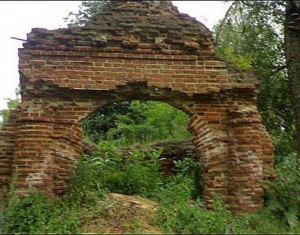 Инвесторам предлагают заброшенные деревни и родовые усадьбы