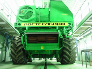 Лукашенко подтверждает намерение Белоруссии приобрести "Ростсельмаш" 	