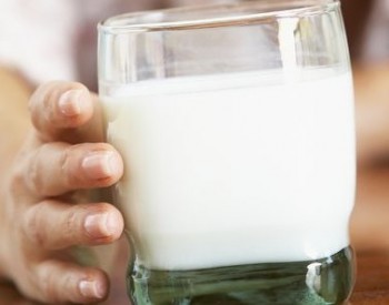 Молочники Эстонии недополучили от ЕС помощи на 48 млн евро