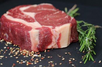 На мировом рынке переработанного красного мяса прогнозируется огромный рост