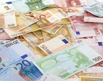 Итоги валютных торгов: евро смял курс белорусского рубля — плюс 540