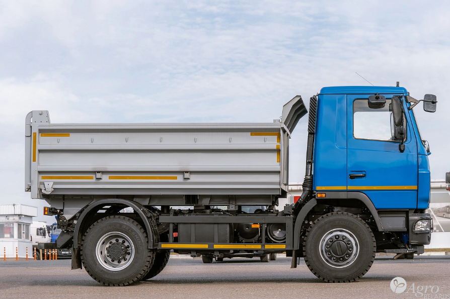 Самосвал МАЗ 5550С5-4580-021, 2025 г