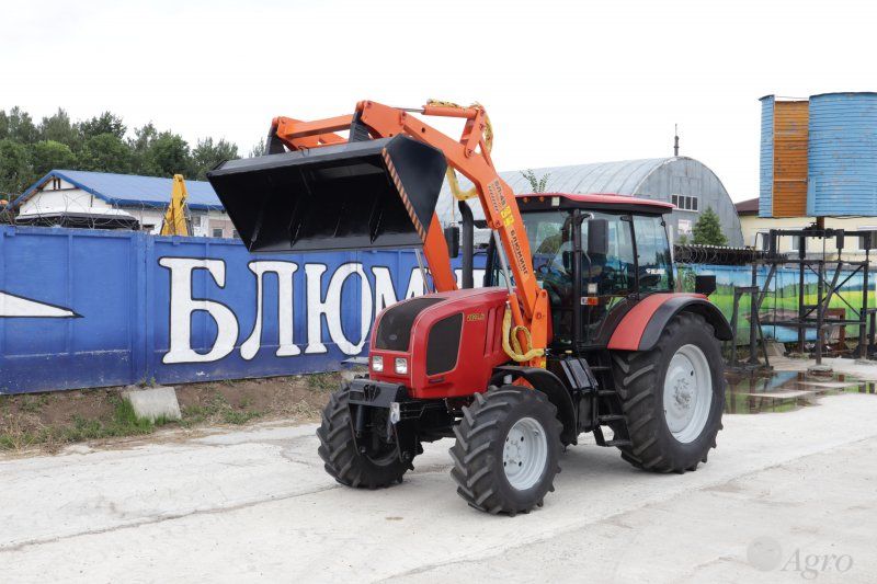 Погрузчик БЛ-750-01 (на трактор Беларус 2022.3)