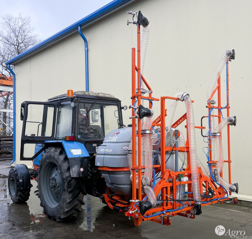 Опрыскиватель ЗУБР НВ со штангой для обработки клубники и овощей