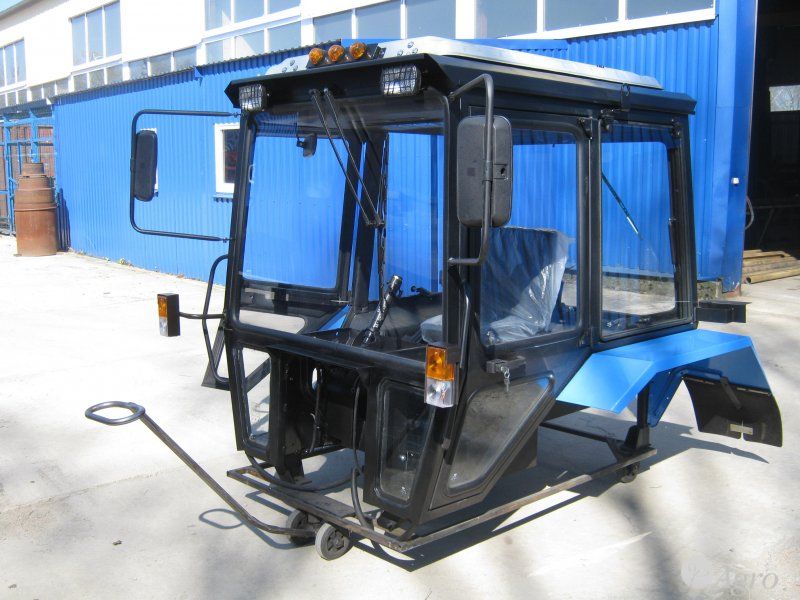 Кабина тракторная БЛ-82 (Унифицированная)