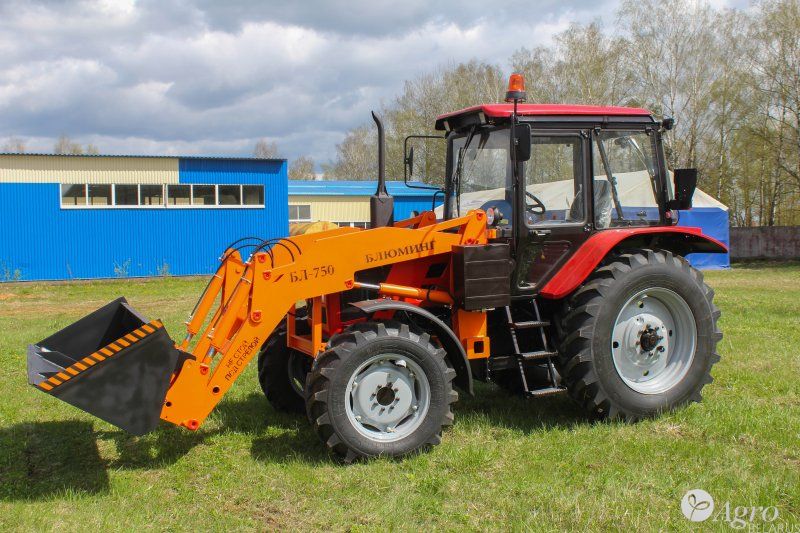 Бульдозер-погрузчик БЛ-750-01 (на тракторе «Беларус» 92П)