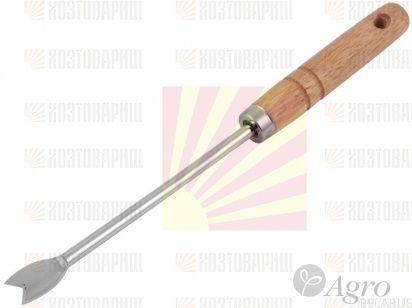 0532-4 Корнеудалитель с деревянной ручкой