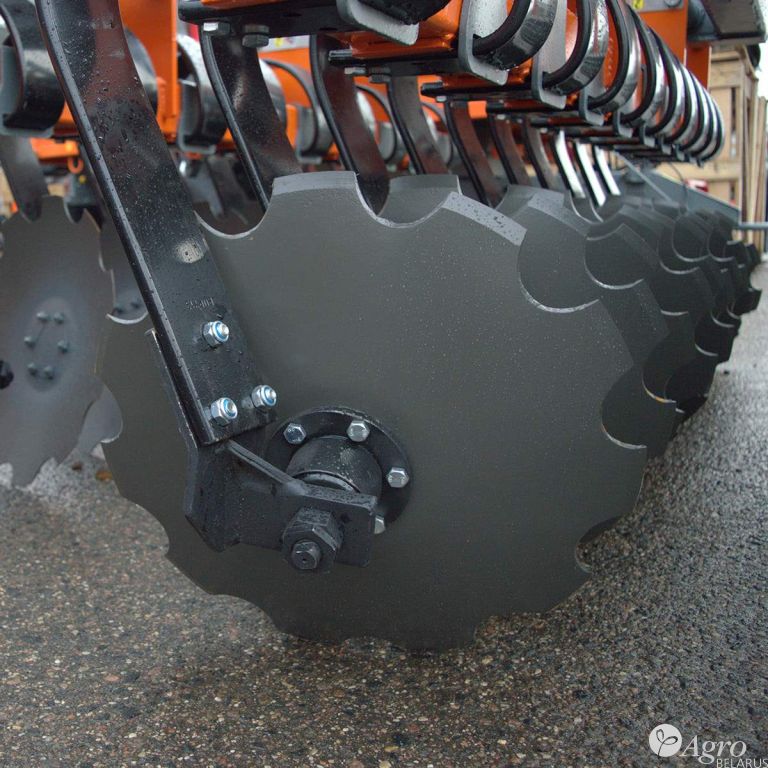 Сцепки агрегатов дисковых навесных