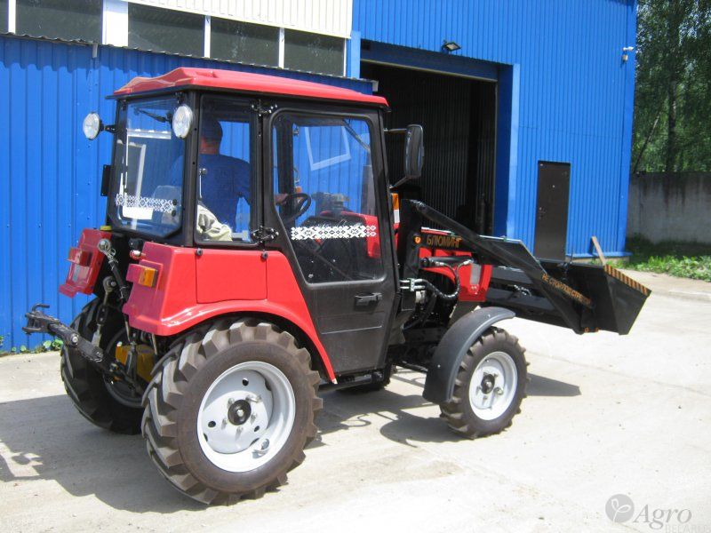 Погрузчик фронтальный БЛ-320Щ (на трактор Беларус 320)
