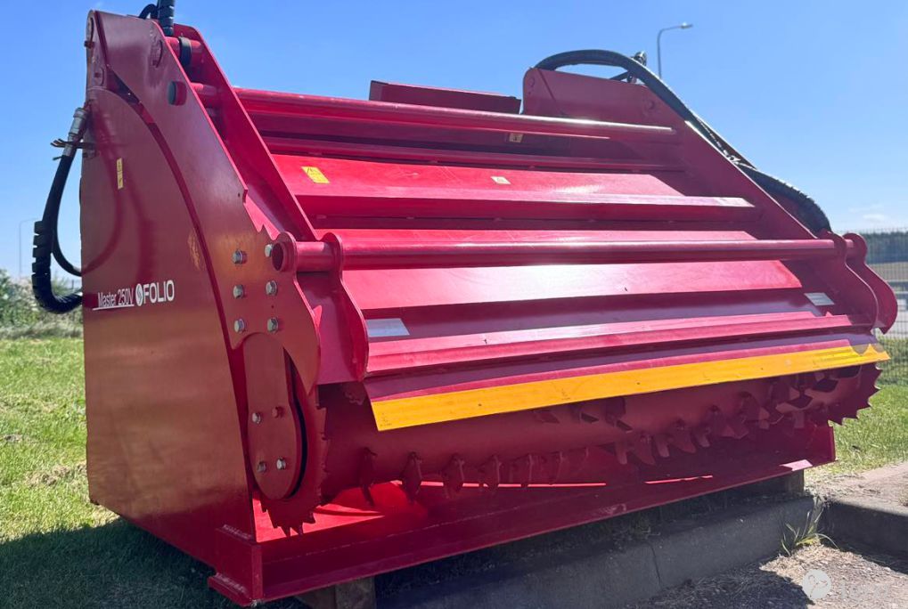 Ковш с фрезой FOLIO Master 250V