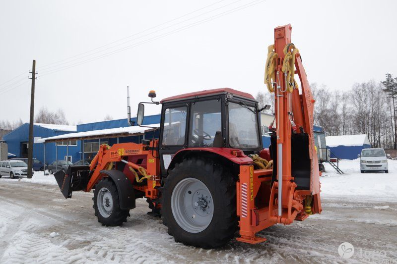 Экскаватор-погрузчик ЭП-Ф-П-01 на базе трактора БЕЛАРУС 1025.3
