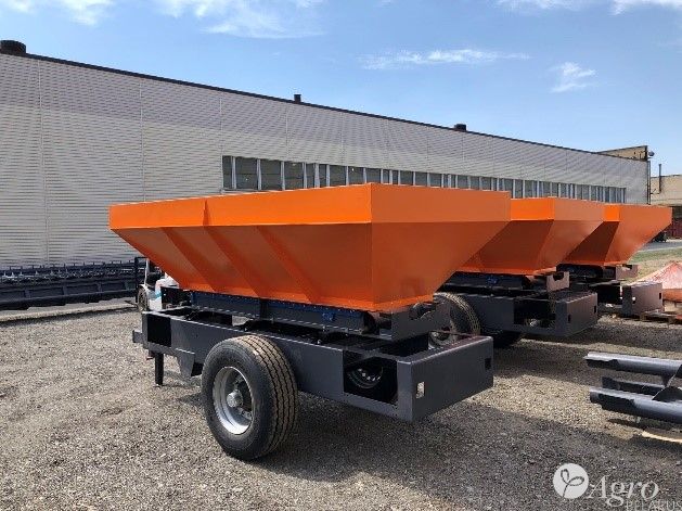Разбрасыватель песчаной подстилки полуприцепной БЛ-2900