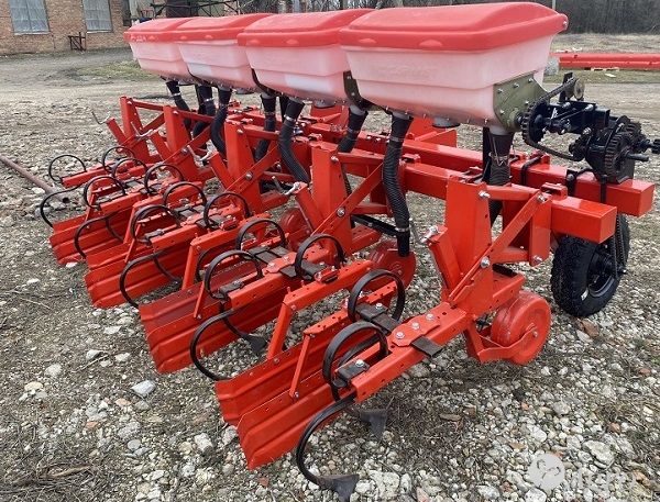 Культиватор междурядной обработки овощной Митех