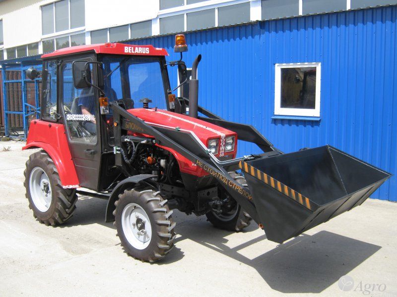 Погрузчик фронтальный БЛ-320Щ (на трактор Беларус 320)
