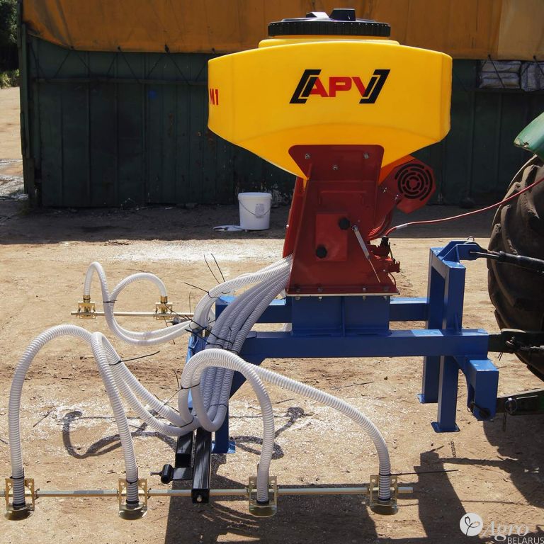 Приставка-распределитель технических культур и минеральных удобрений ОКТОПУС для сада