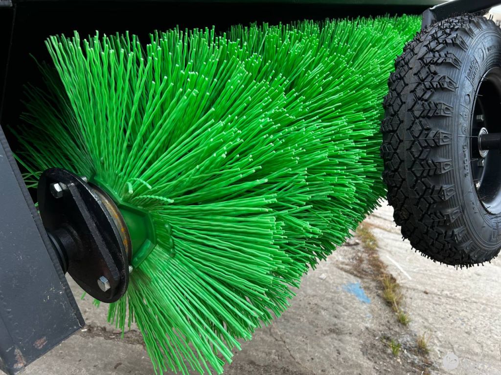 Трактор Беларус 82МК