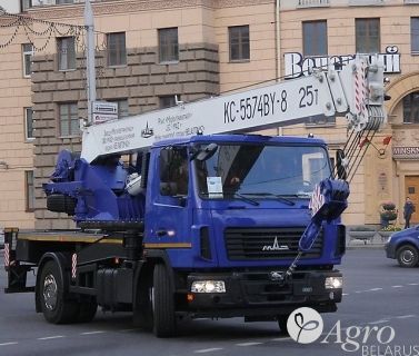Aвтокран КС-5574ВY-8-02 25тонн