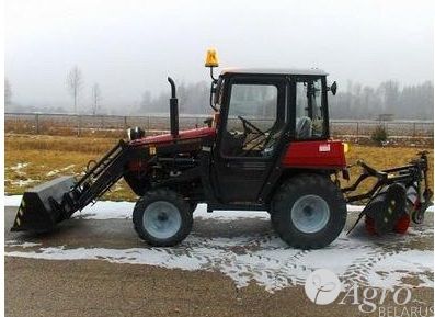 Погрузчик фронтальный БЛ-320Щ (на трактор Беларус 320)