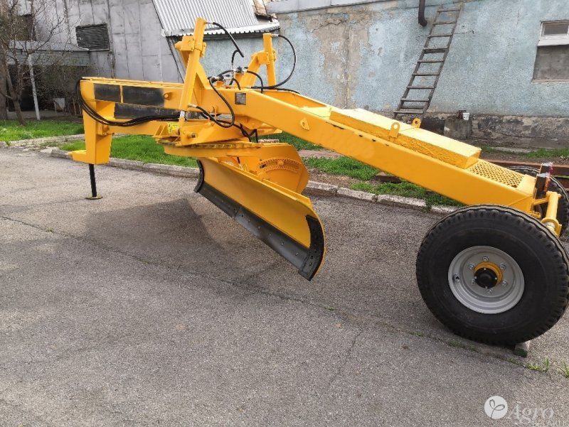 Грейдер полуприцепной БЛ-105А (модель-У1 одноосный)