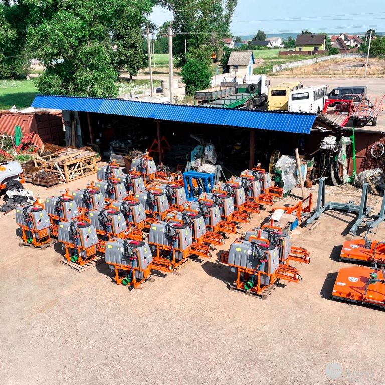 Опрыскиватель ЗУБР НШ06.31.11 Фермер