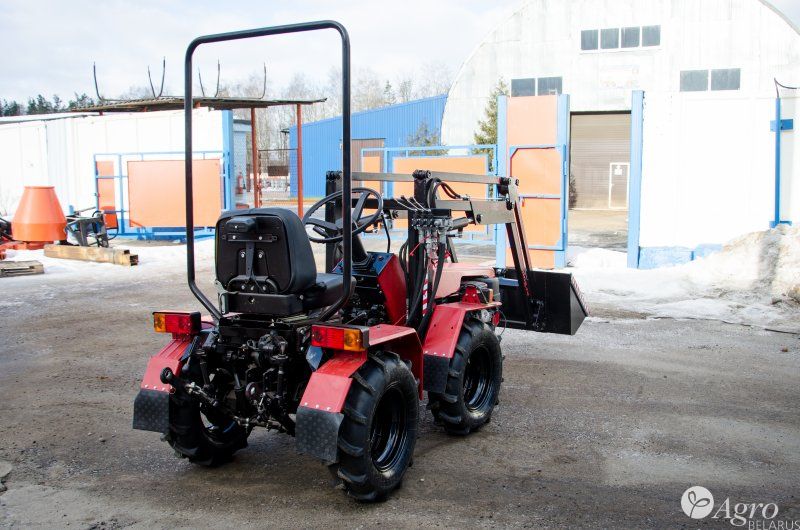 Погрузчик фронтальный БЛ-132-01 (к трактору Беларус 132)
