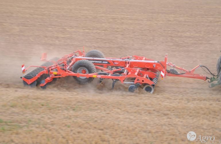  KUHN Performer 7000