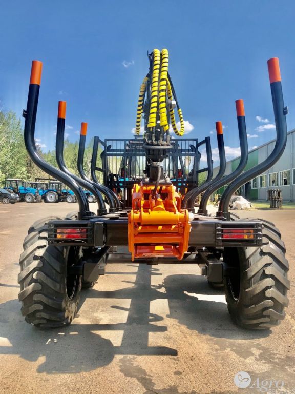 Полуприцеп лесотранспортный БЛЮМИНГ БЛ-14800