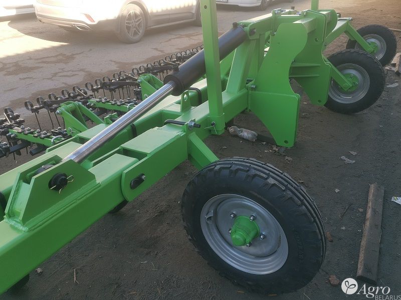 Культиватор междурядной обработки Митех КРН 8.4