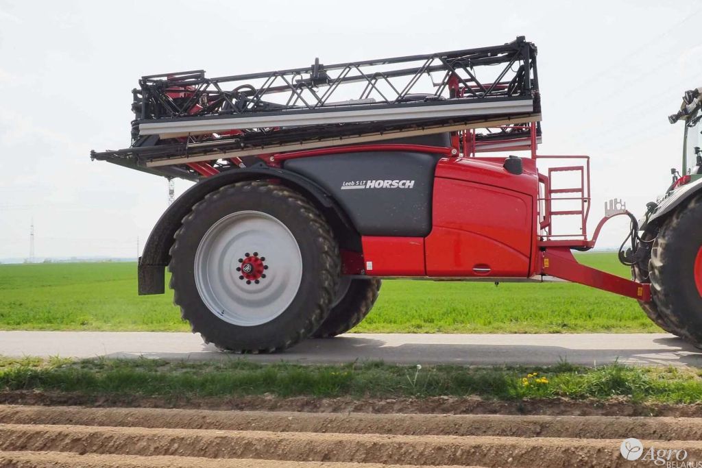   Horsch Leeb 5 LT