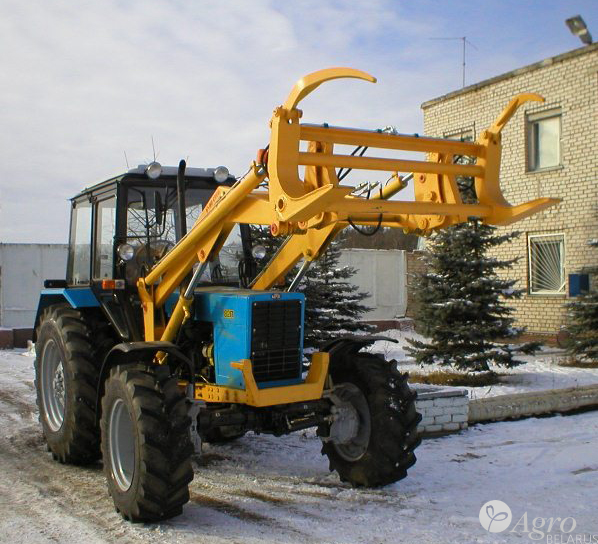 Бульдозер-погрузчик БЛ-750 (на тракторе "Беларус" класс 1,4)