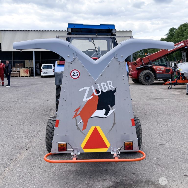 Опрыскиватель ЗУБР НВ10.32.К2.0 с приставкой “Колонна 2.0”