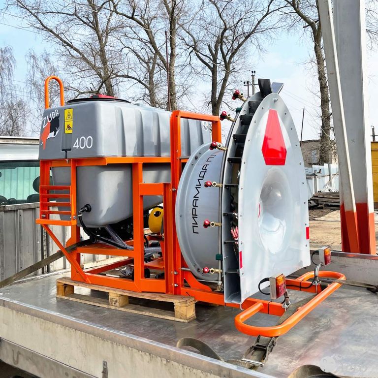 Опрыскиватель ЗУБР НВ06.32.П1 с приставкой “Пирамида П1”