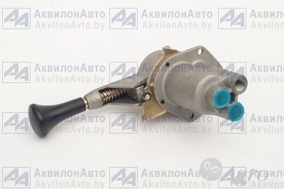 Кран тормозной (ручник) 3 выхода (А) (100-3537010)