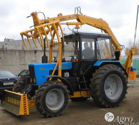 Экскаватор-погрузчик ЭП-Ф-1БМ