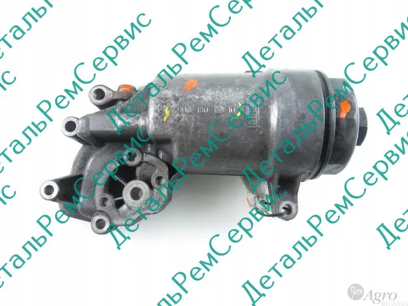 База масляного фильтра в сборе Mercedes Atego Mercedes-Benz A9061801710
