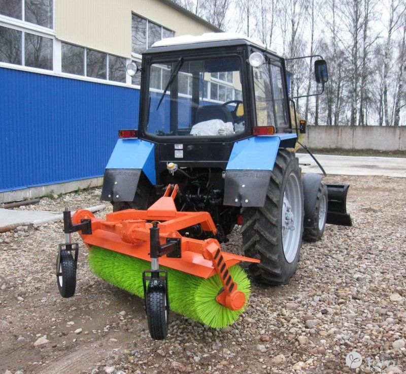 Машина уборочная БЛ-2500