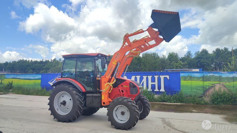 Погрузчик БЛ-750-01 (на шасси Беларус-1523)