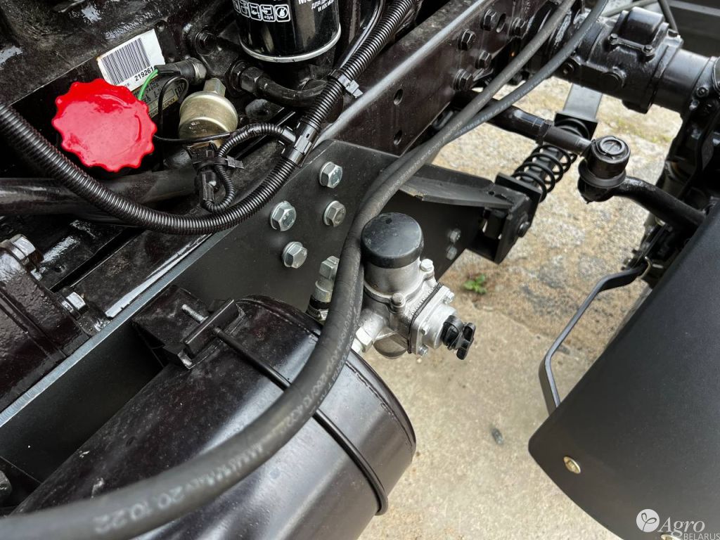 Трактор Беларус 82МК