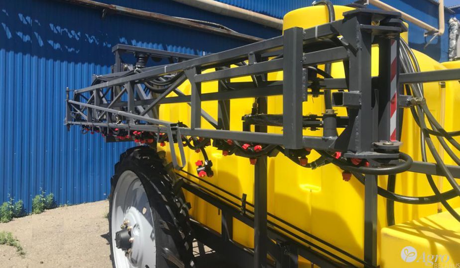 Опрыскиватель прицепной Сальсксельмаш ОПШ-24К-3000