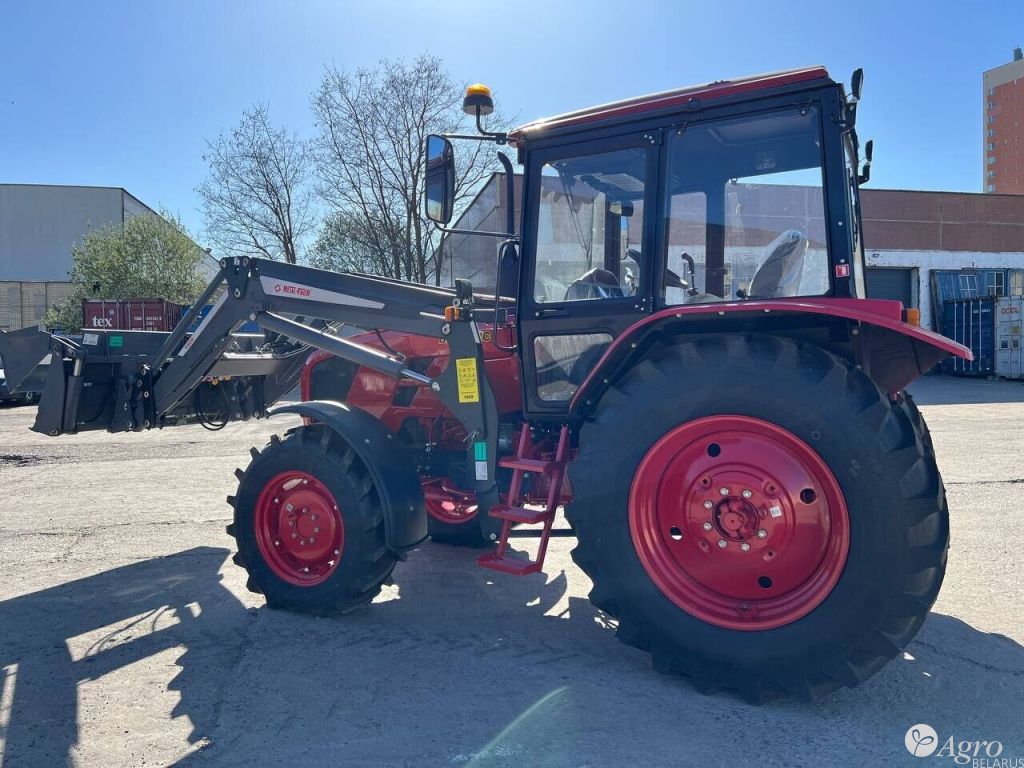  Трактор с фронтальным погрузчиком Беларус-952.3 Т229М