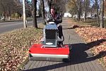 Машина чистящая малогабаритная БЛ-130 PROFI (на гидротрансмисси)