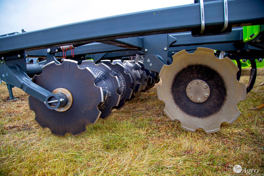 Агрегат тяжелый чизельно-дисковый Veles ЧДТ-4